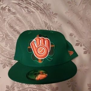 MEN'S FITTED BREWERS HAT